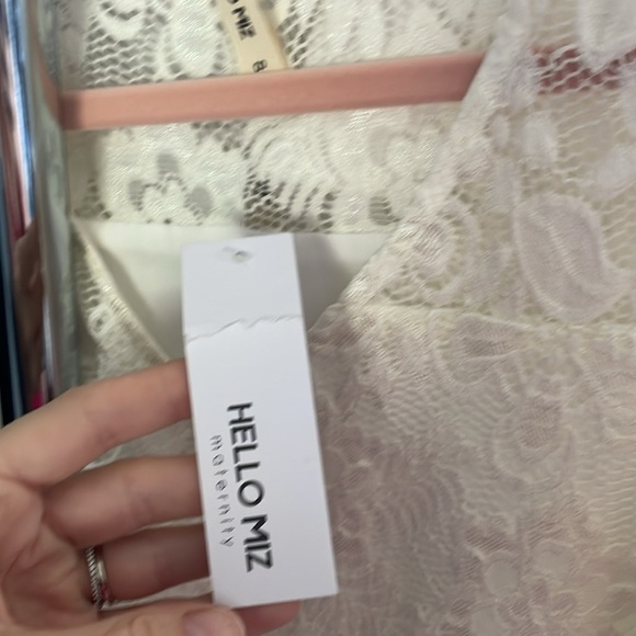Lace V-Neck Maternity Bodycon Dress in White/Offwhite. Small. NWT! - Picture 7 of 7